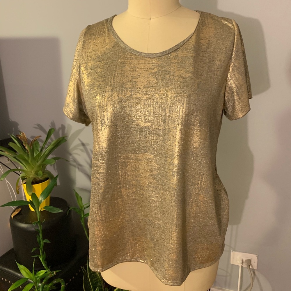 LuLaRoe Metallic Top